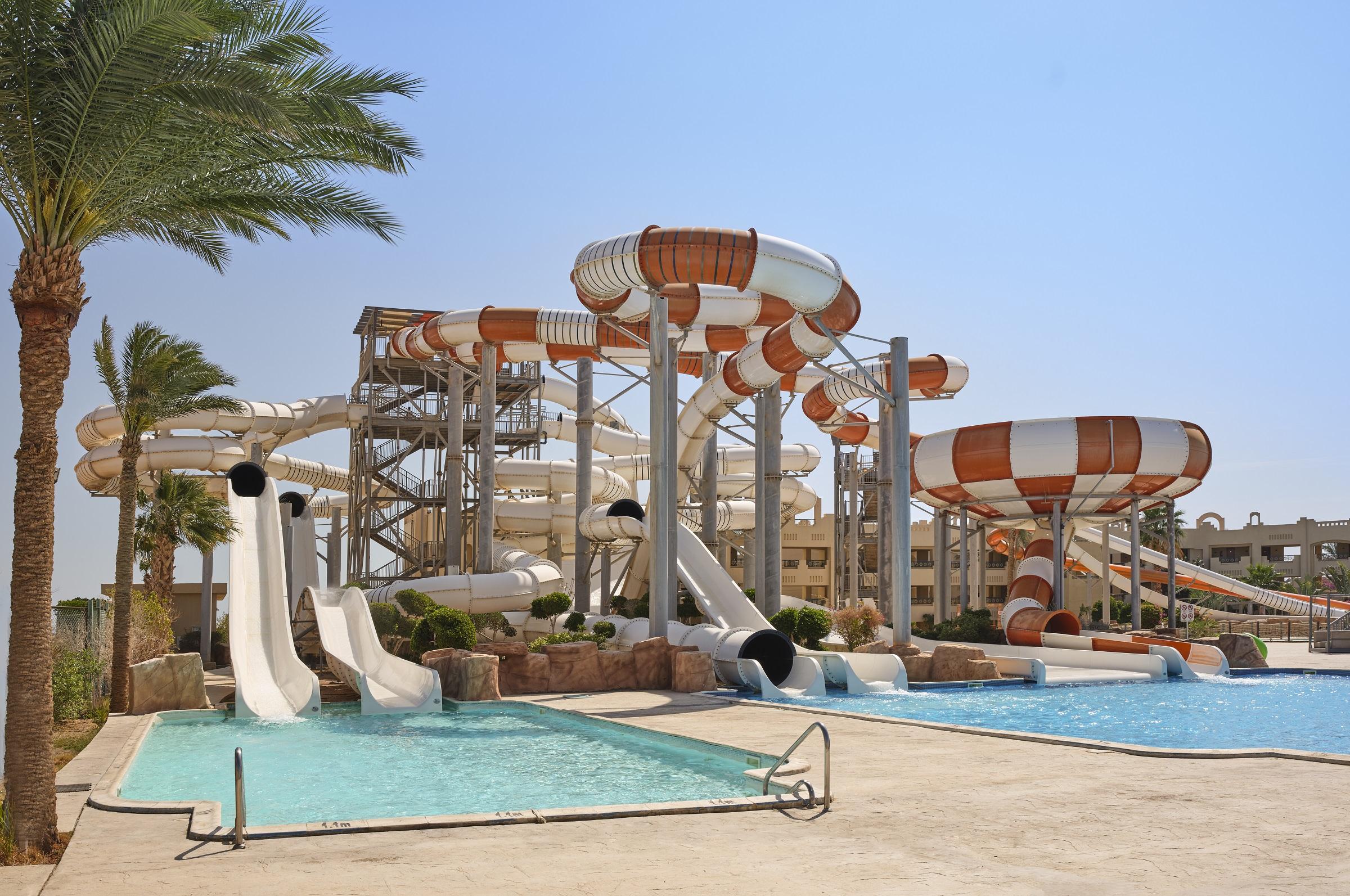 אתר נופש Coral Sea Waterworld Sheikh 5*
