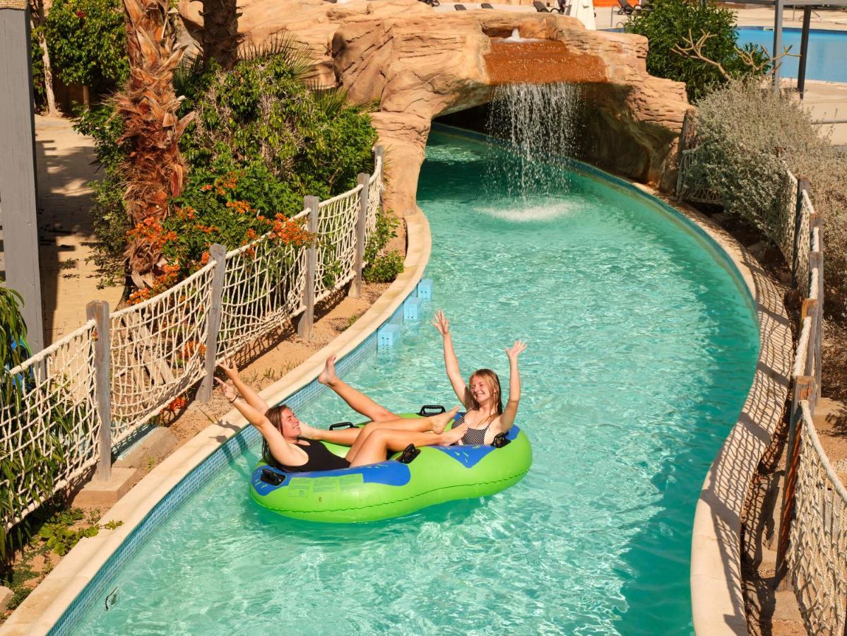 Coral Sea Waterworld Sheikh Rezort 5*
